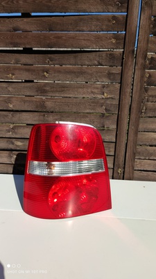 Touran bal hátsó lámpa foglalattal 10.000